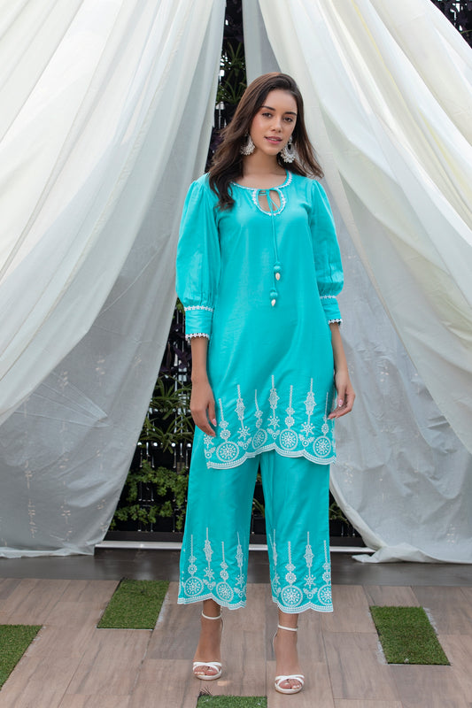 Turquoise Scallop Embroidered Kurta Set