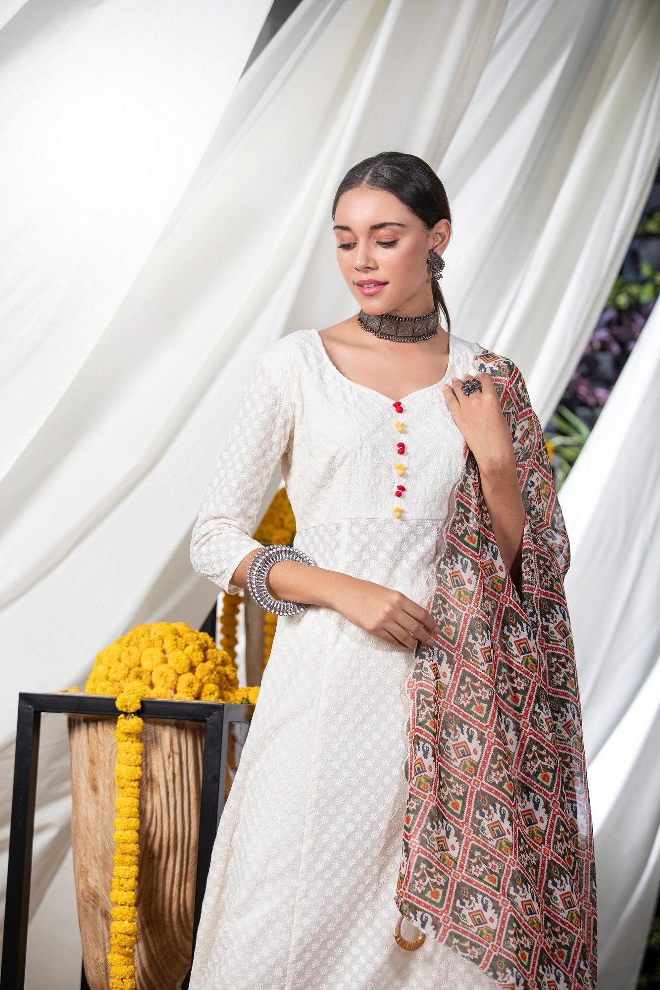 Cream Embroidered Suit Set With Organza Dupatta