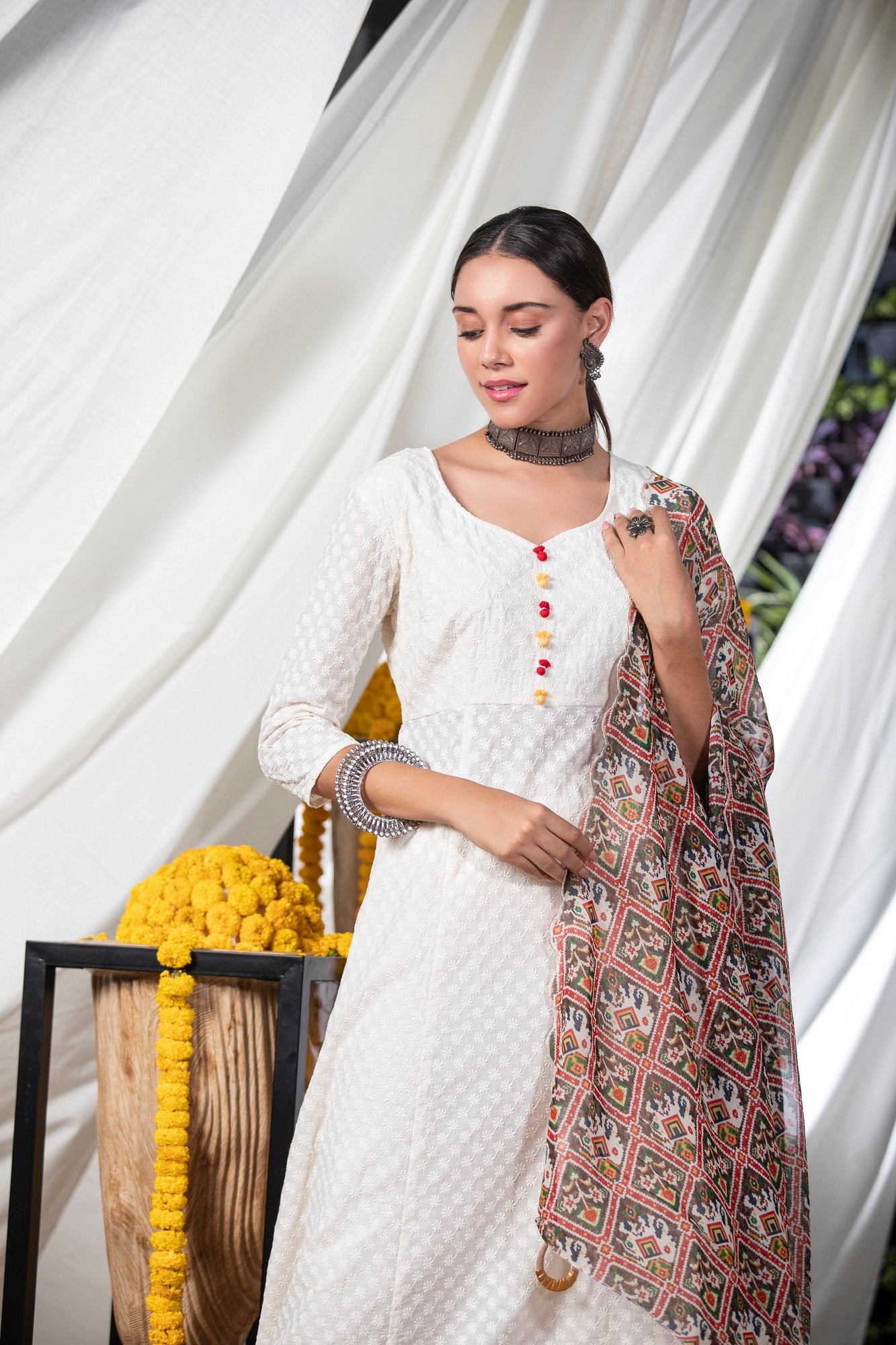 Cream Embroidered Suit Set With Organza Dupatta