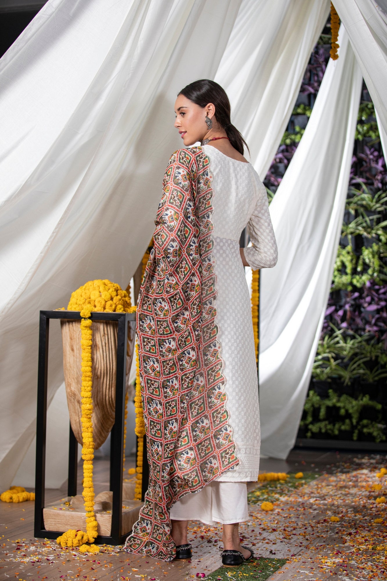 Cream Embroidered Suit Set With Organza Dupatta